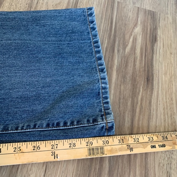 2004 GAP Low Rise Flare Jeans 8R - Picture 5 of 8